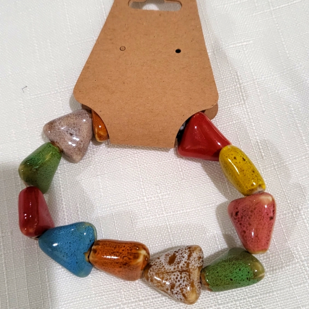 Beautiful stone stretchy bracelet - Picture 2 of 5
